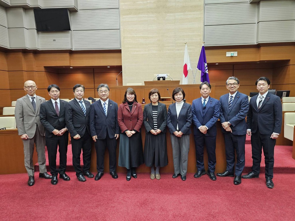 第4回定例会終了